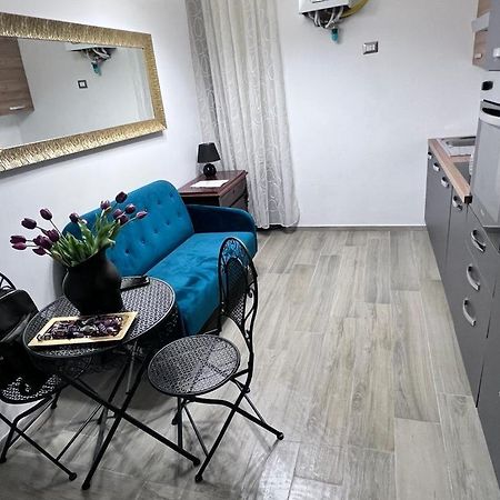 Guest House Biondi Cavour โรม ภายนอก รูปภาพ